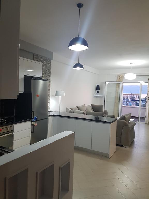 Modern Cozy Apartment Seaview Vlorë Exterior foto